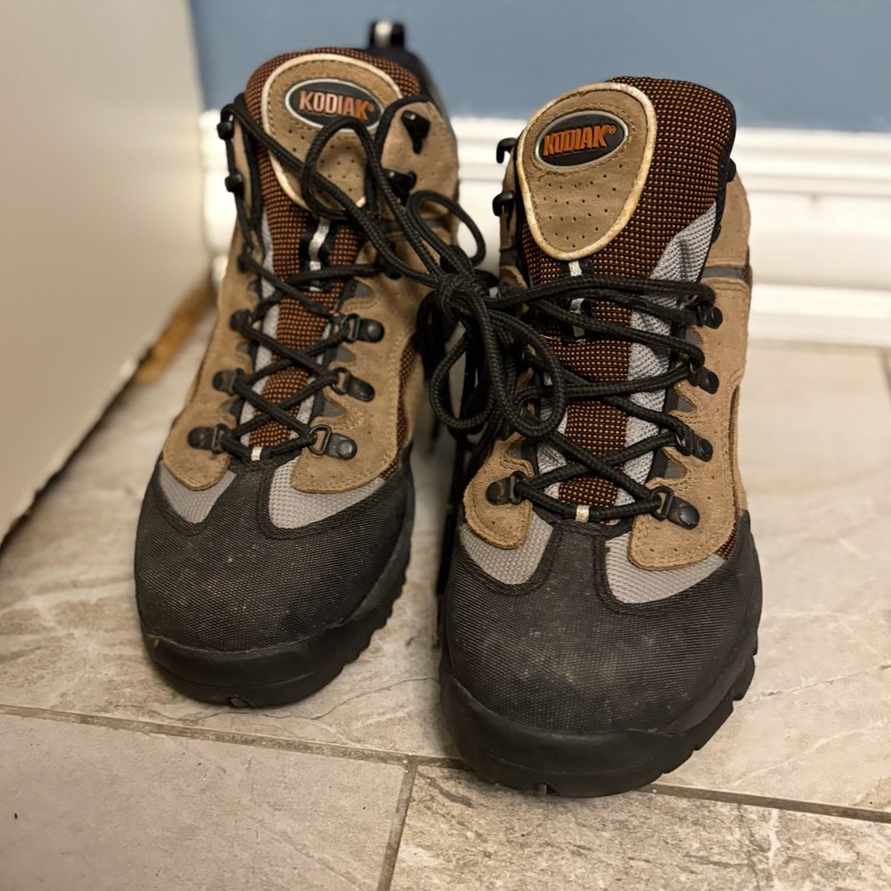 Kodiak Tan and Black Outdoor Boots